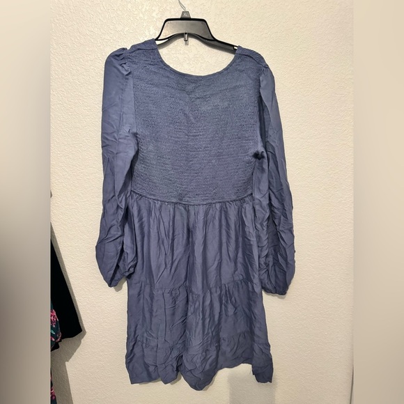 Elegant Long Sleeve Blue Dress - Picture 4 of 4